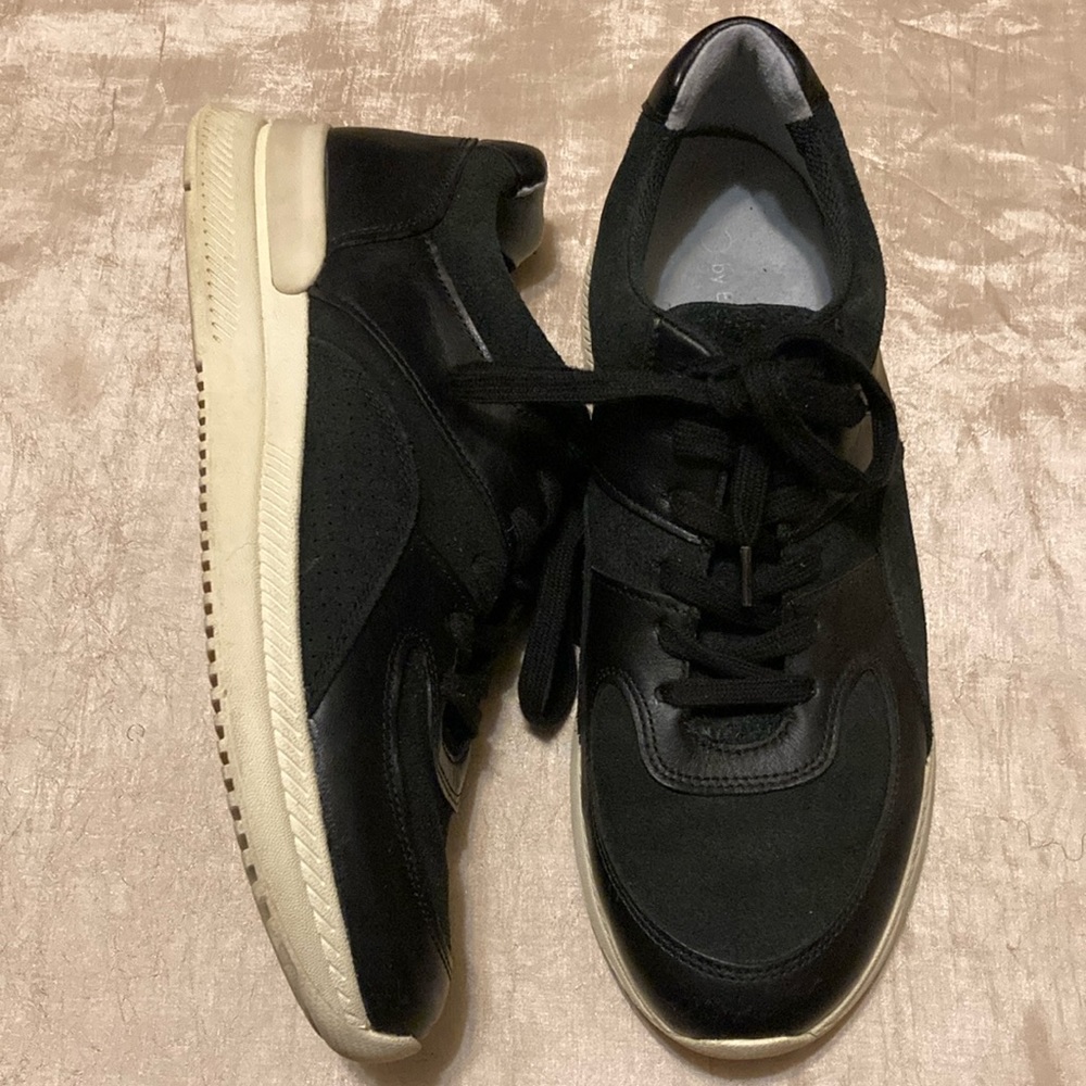 O by Everlane The Trainer Black Sneakers